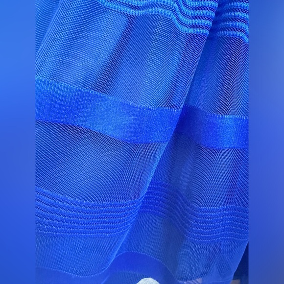 A.B.S. by Allen Schwartz Women's V-Neck Blue Dress with Striped Overlay - Picture 11 of 13